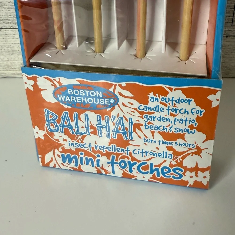 Boston Warehouse‎ Bali H’Ai mini citronella Tiki torches candles